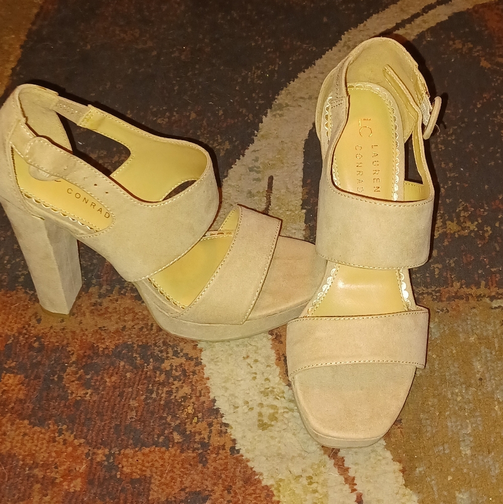 LC by Lauren Conrad sandal heels